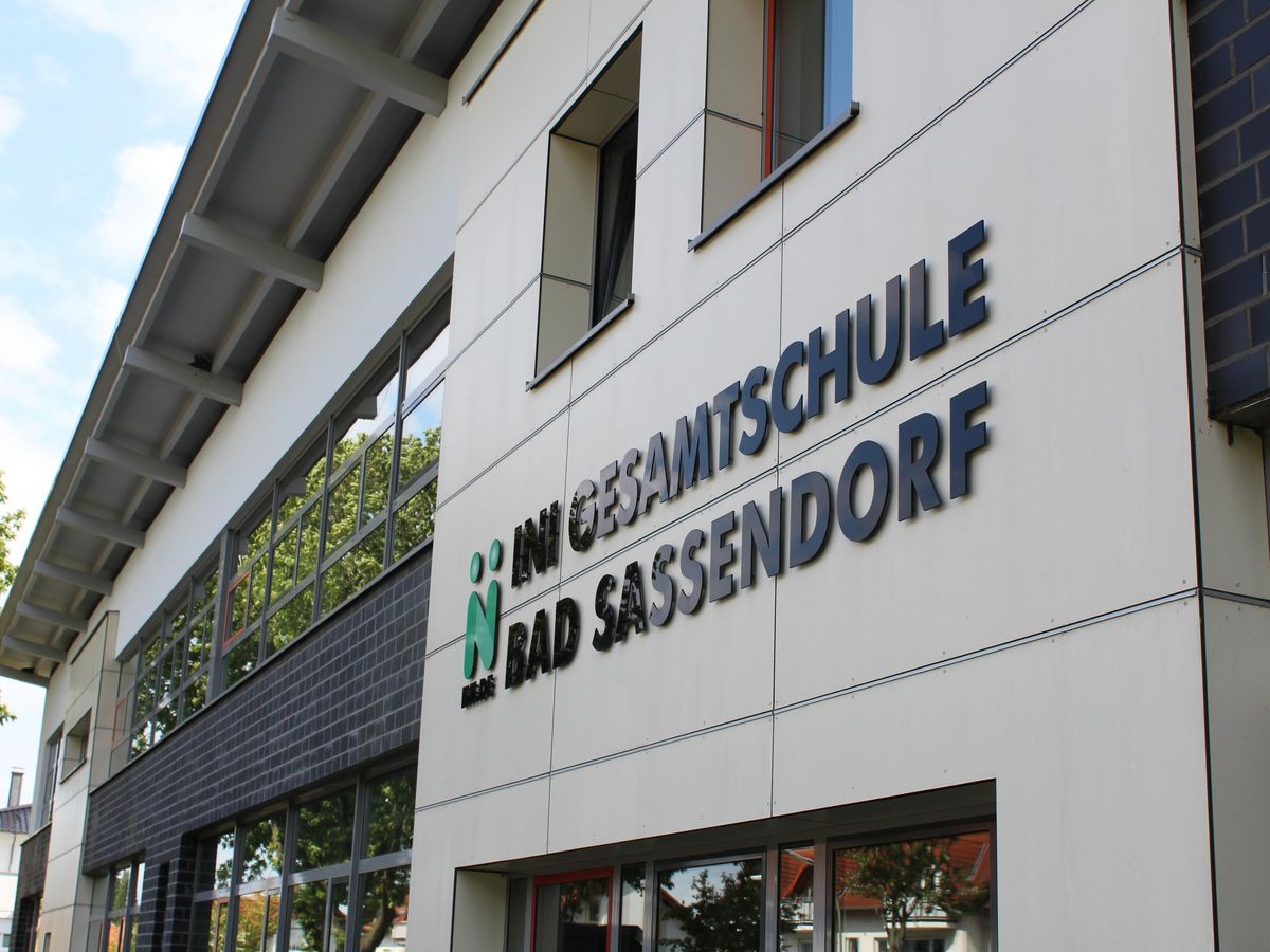 Der 15 09 17 Wird In Der Ini Gesamtschule In Bad Sassendorf Ganz Im Zeichen Der Ausbildung Und Zukunft Stehen